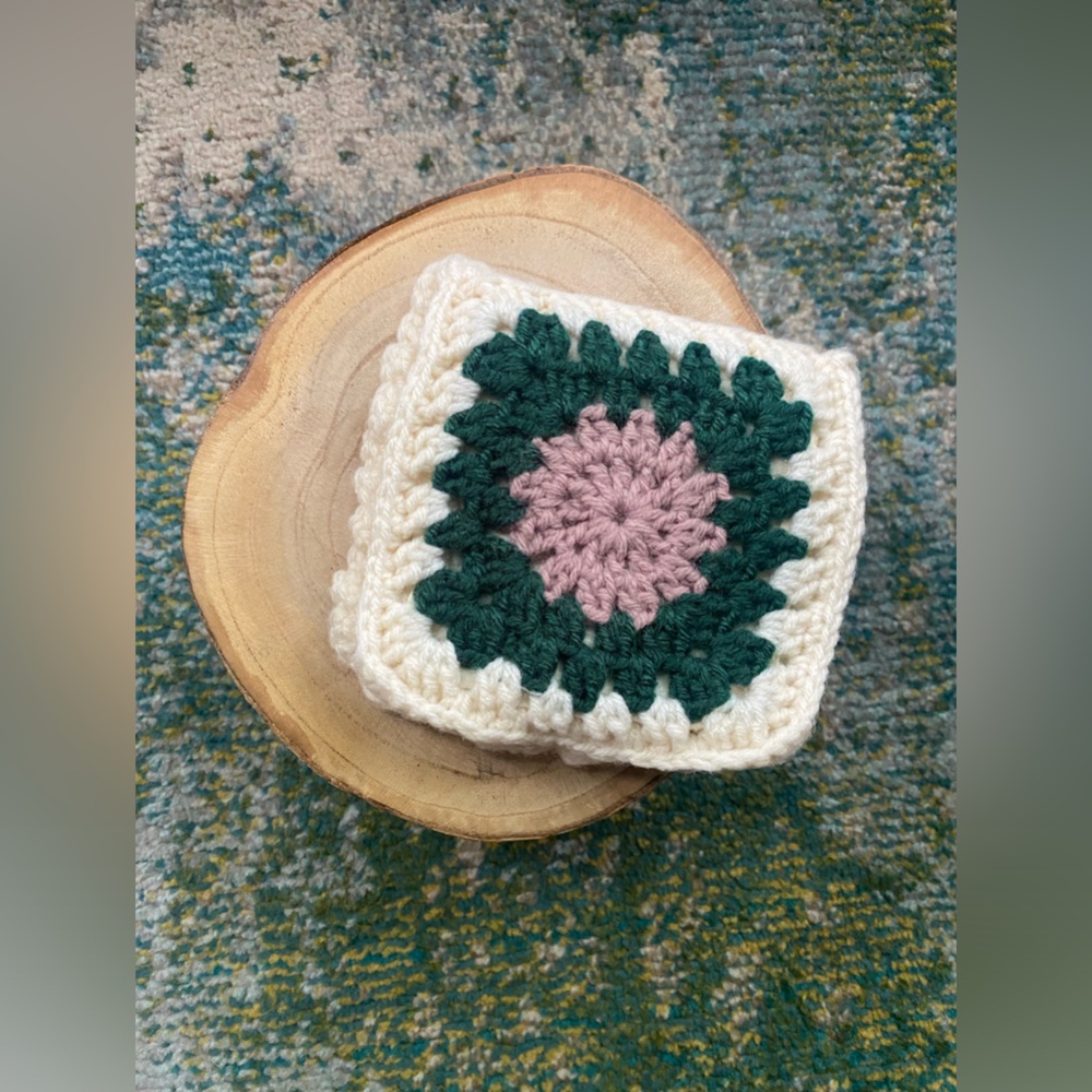 Handmade vintage crochet small flower power wallet mini pouch